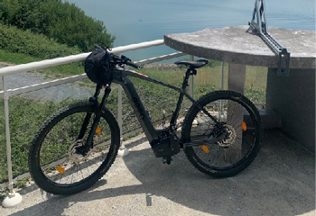 Vélo électrique BEEQ M500 en location 